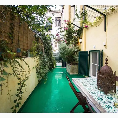 Heart Of Graca Next To Old Town Alfama * ליסבון